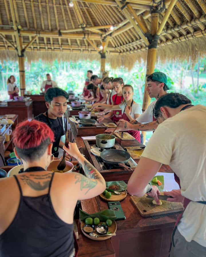 Ubud: Organic Farm Harvest, Bali Cooking Class by Pemulan - Sens Hotel meeting point and air-conditioned ride to start your day