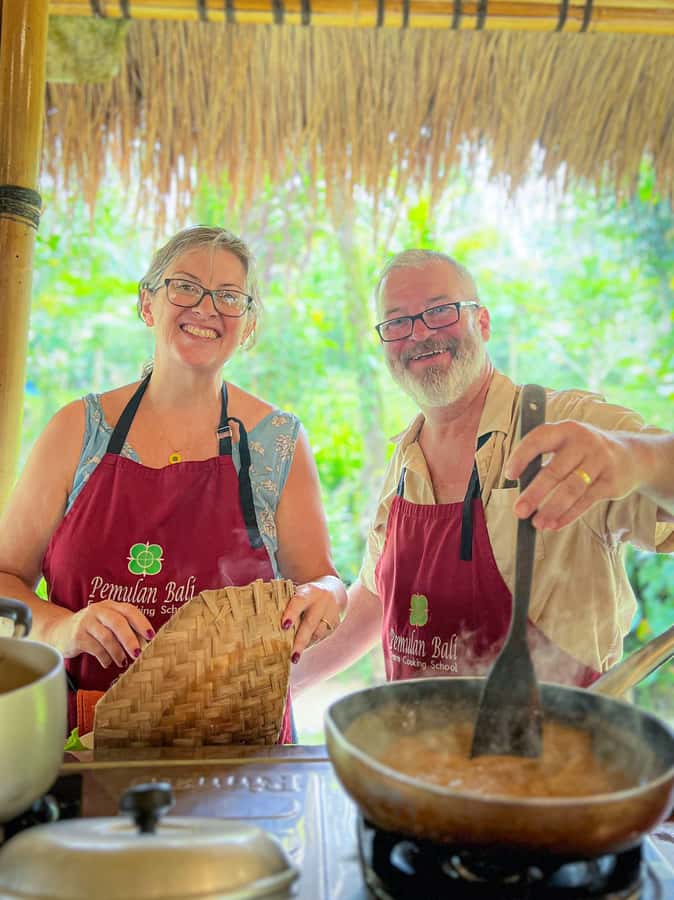 Ubud: Organic Farm Harvest, Bali Cooking Class by Pemulan - Vegetarian 6-course option: tempe and peanut sauce comfort-food skills