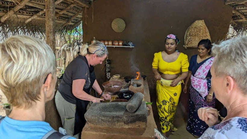 Udawalawe: Farm to Table Cooking & Authe: Village Experience - Garden picking and a hands-on cooking class in a village kitchen
