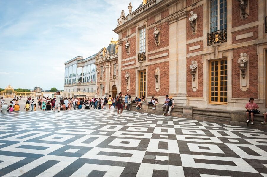 Versailles Bike Tour with Palace & Queen Farm Entrance - Bike Time Through Versailles: How to Handle 2,000 Acres Without Burning Out
