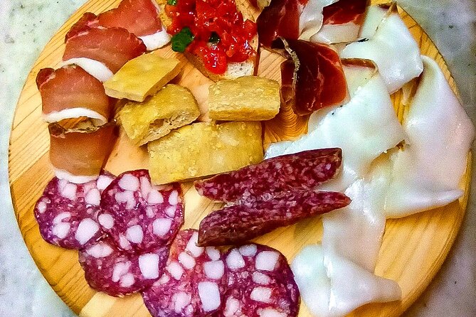 Visit to the Cinta Senese farm in Montepulciano - Lunch or Dinner With Cinta Senese Cured Meats and Pecorino di Pienza