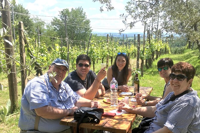 Visit to the Cinta Senese farm in Montepulciano - Tips to Make Your Cinta Senese Afternoon Smoother