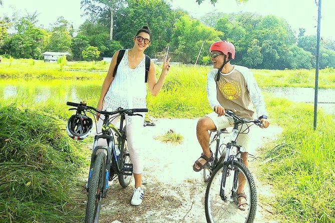 Yogyakarta Cycling Tour Around the Villages and Fish Farm - Why this Yogyakarta cycling day feels different from group tours