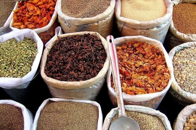 Zanzibar Spice Farm Half-Day Walking Tour - Sampling spices and fruit: where the lesson sticks